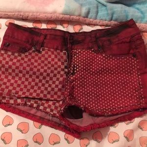 Patterned red shorts